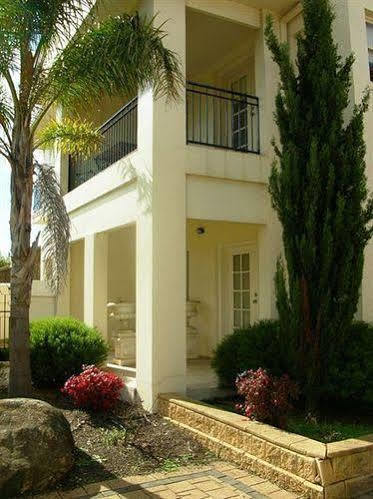 Michelles Garden Hotel 4*