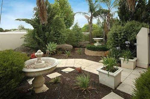 Michelles Garden 4*