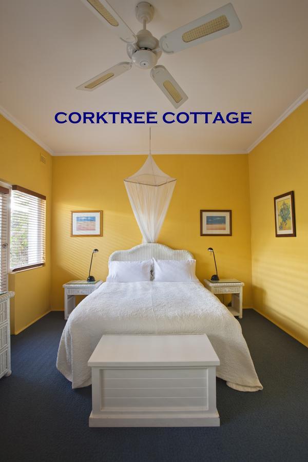 Crafers Cottages 4*