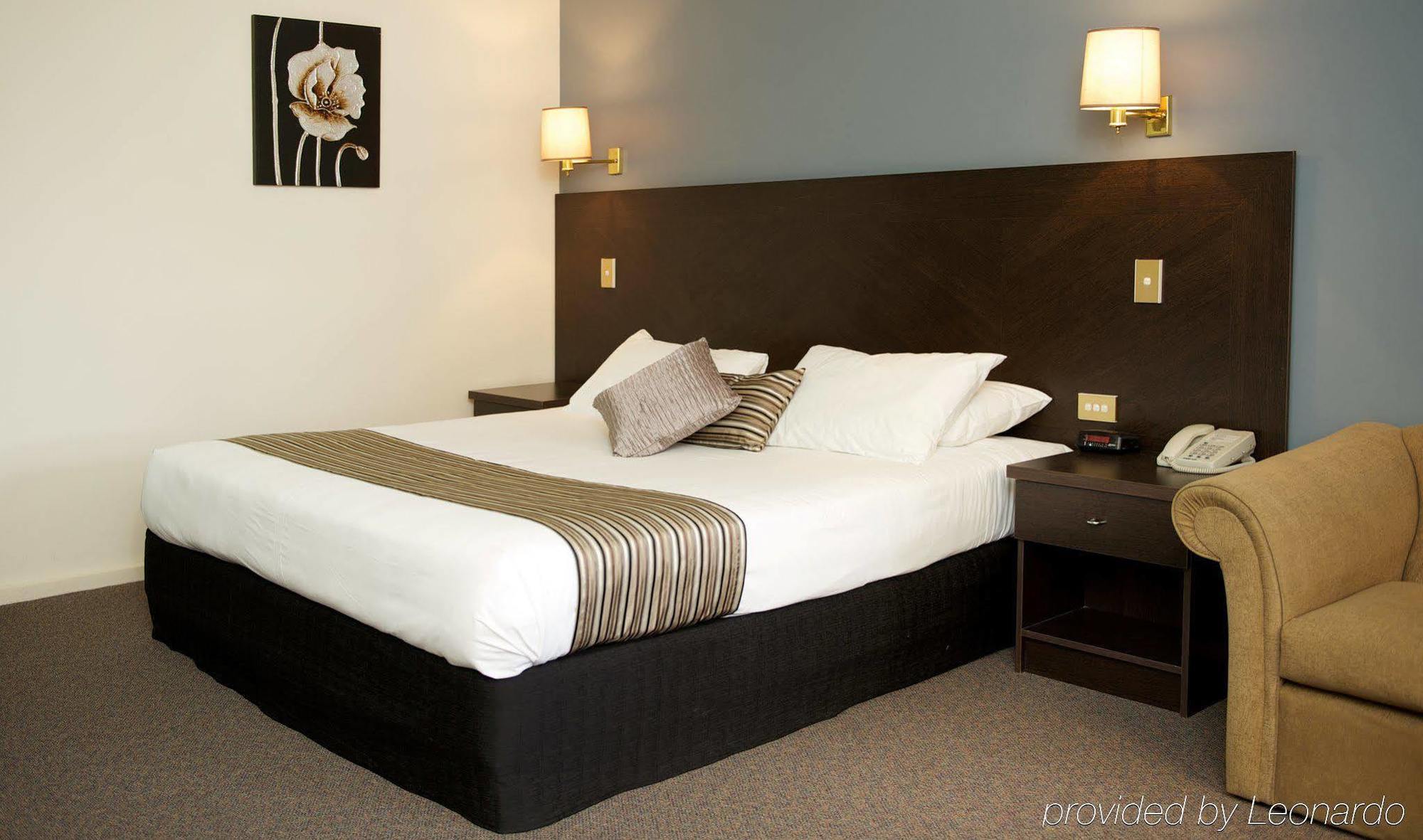 Motel Ibis Styles Manor Adelaide