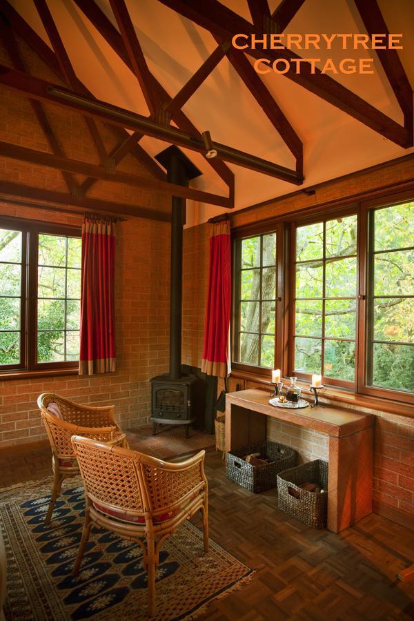 Crafers Cottages Bed & Breakfast Adelaide