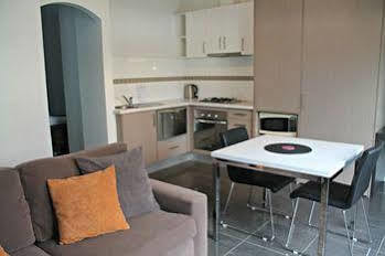 Dress Circle Apartment Adelaide