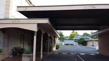 Jasper Motor Motel 3*