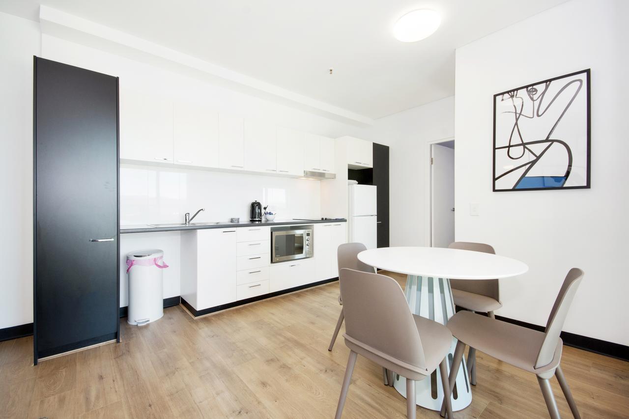 Apartment Swainson On Synagogue Adelaide