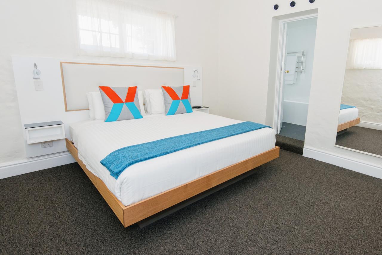 Seawall Aparthotel Adelaide