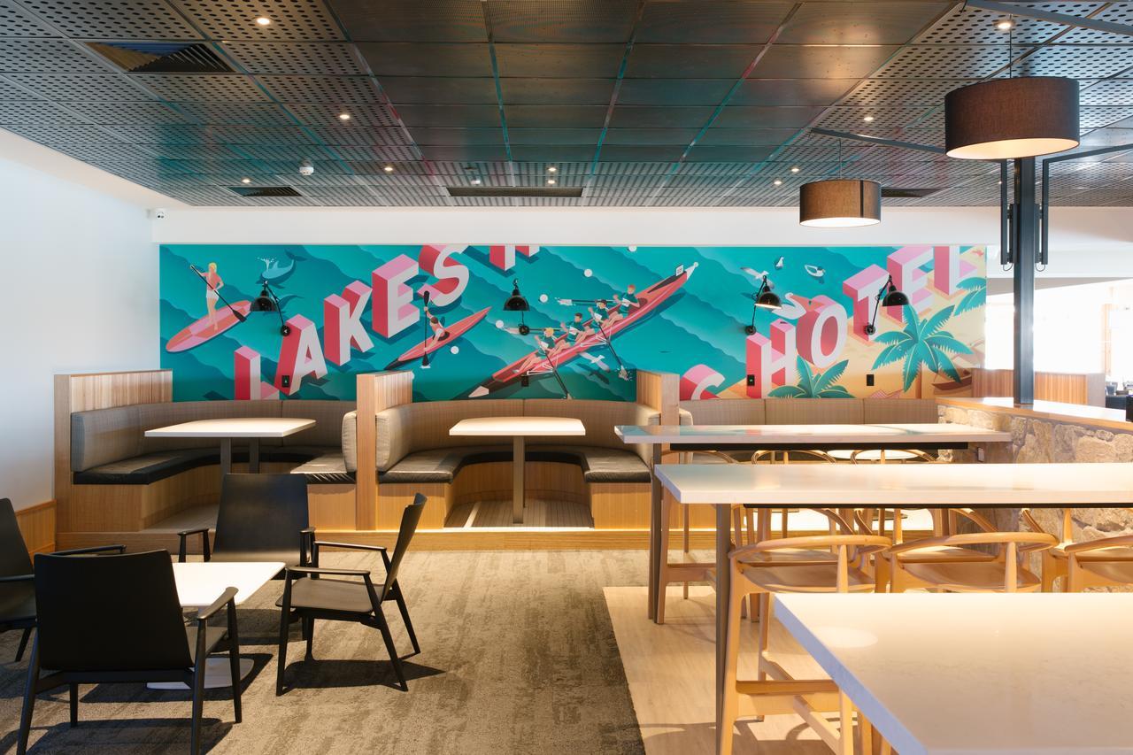 Lakes Hotel Adelaide