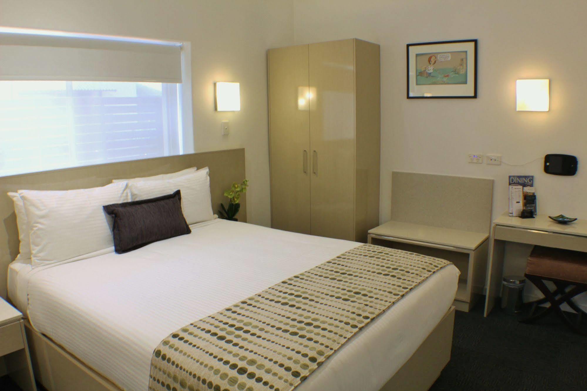 North Boutique 4* Adelaide