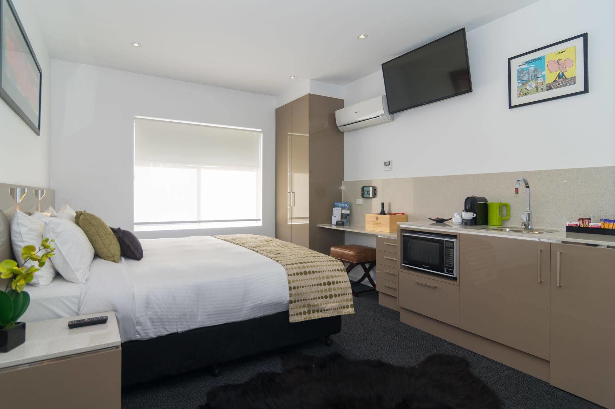 North Boutique 4* Adelaide