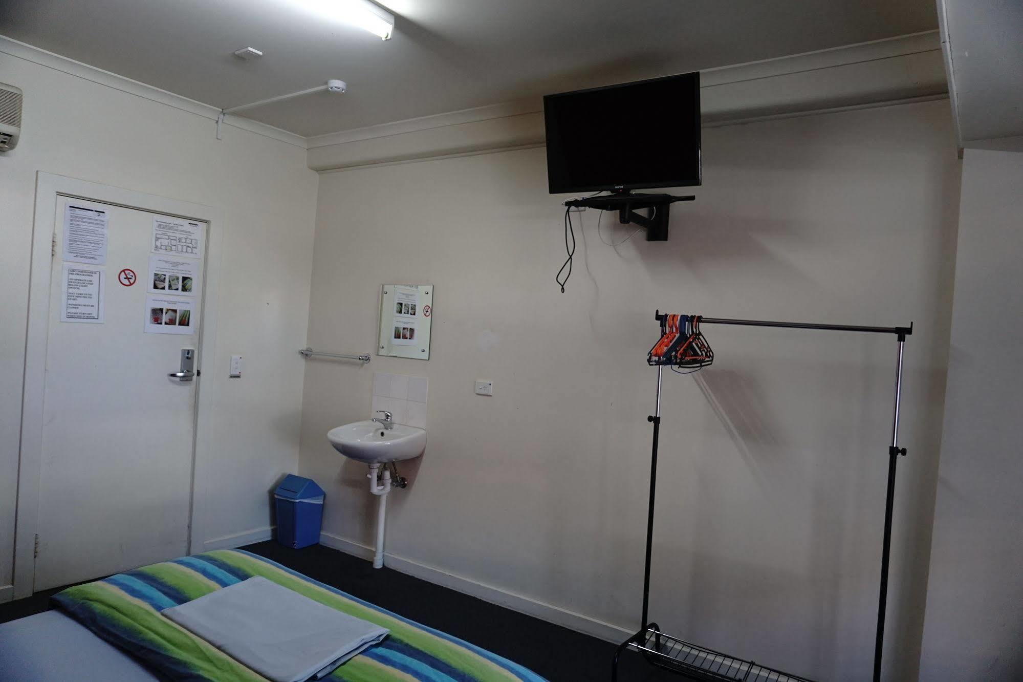 Hostel The *