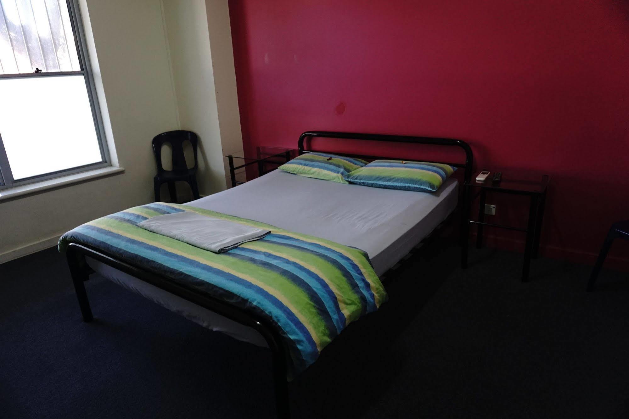 Hostel The *