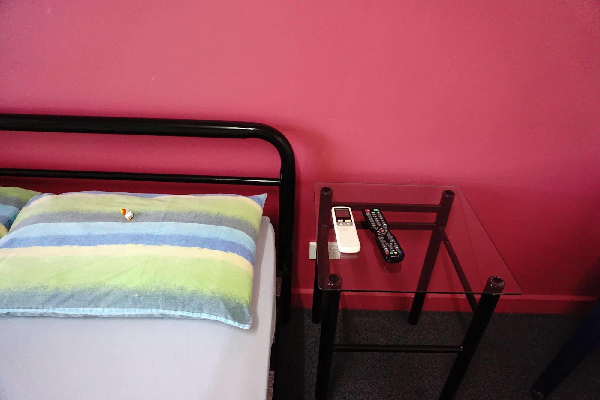 Hostel The Adelaide