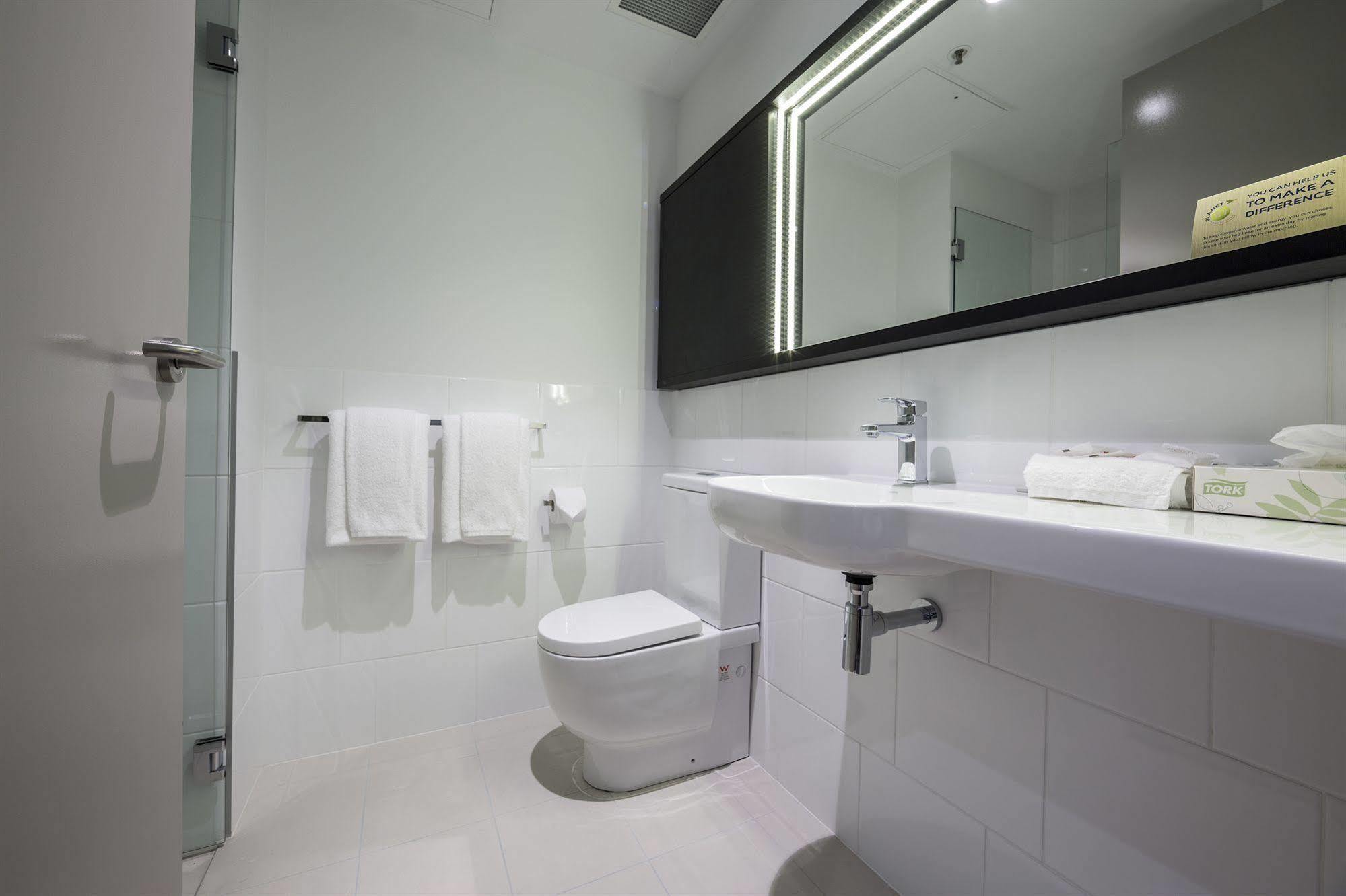Hotel Ibis Adelaide