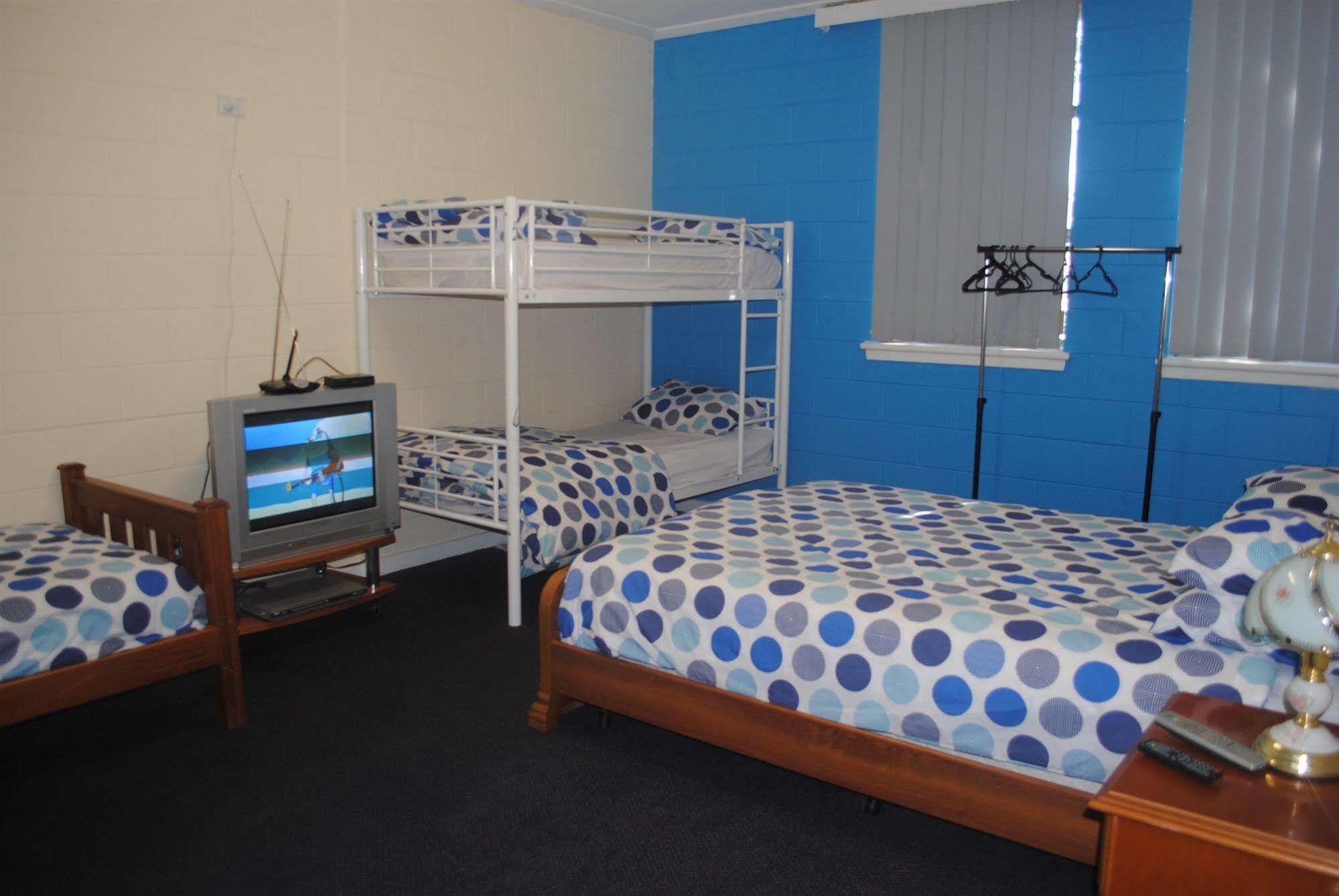 Port Backpackers Hostel