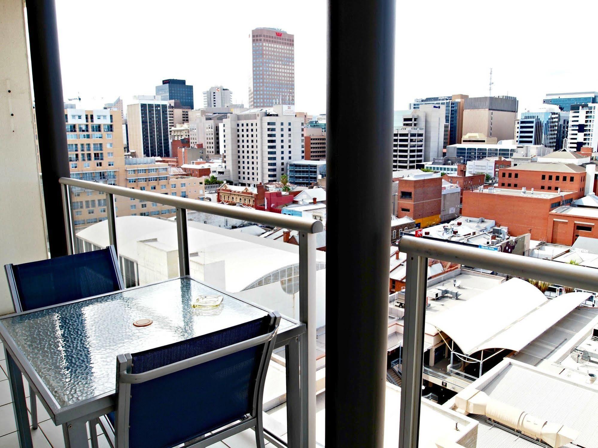 Dress Circle - North Terrace Apartment Adelaide