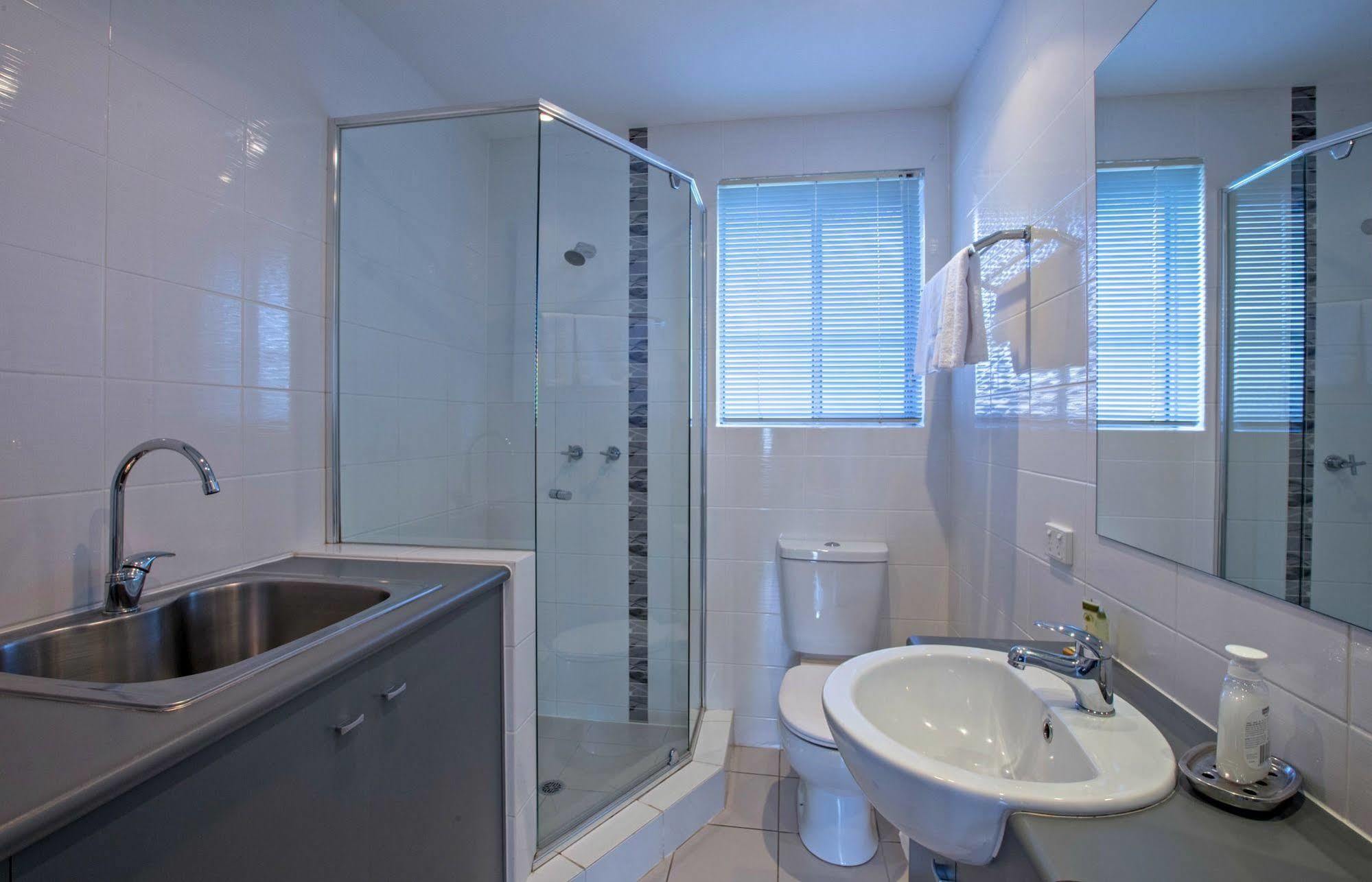 Aparthotel Dress Circle - Childers Street 4*