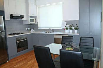 Aparthotel Dress Circle - Childers Street Adelaide