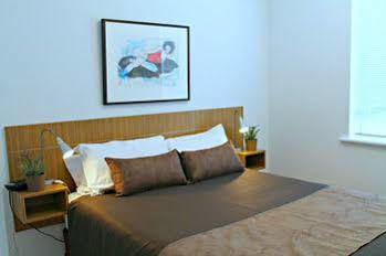 Dress Circle - Childers Street Aparthotel 4*
