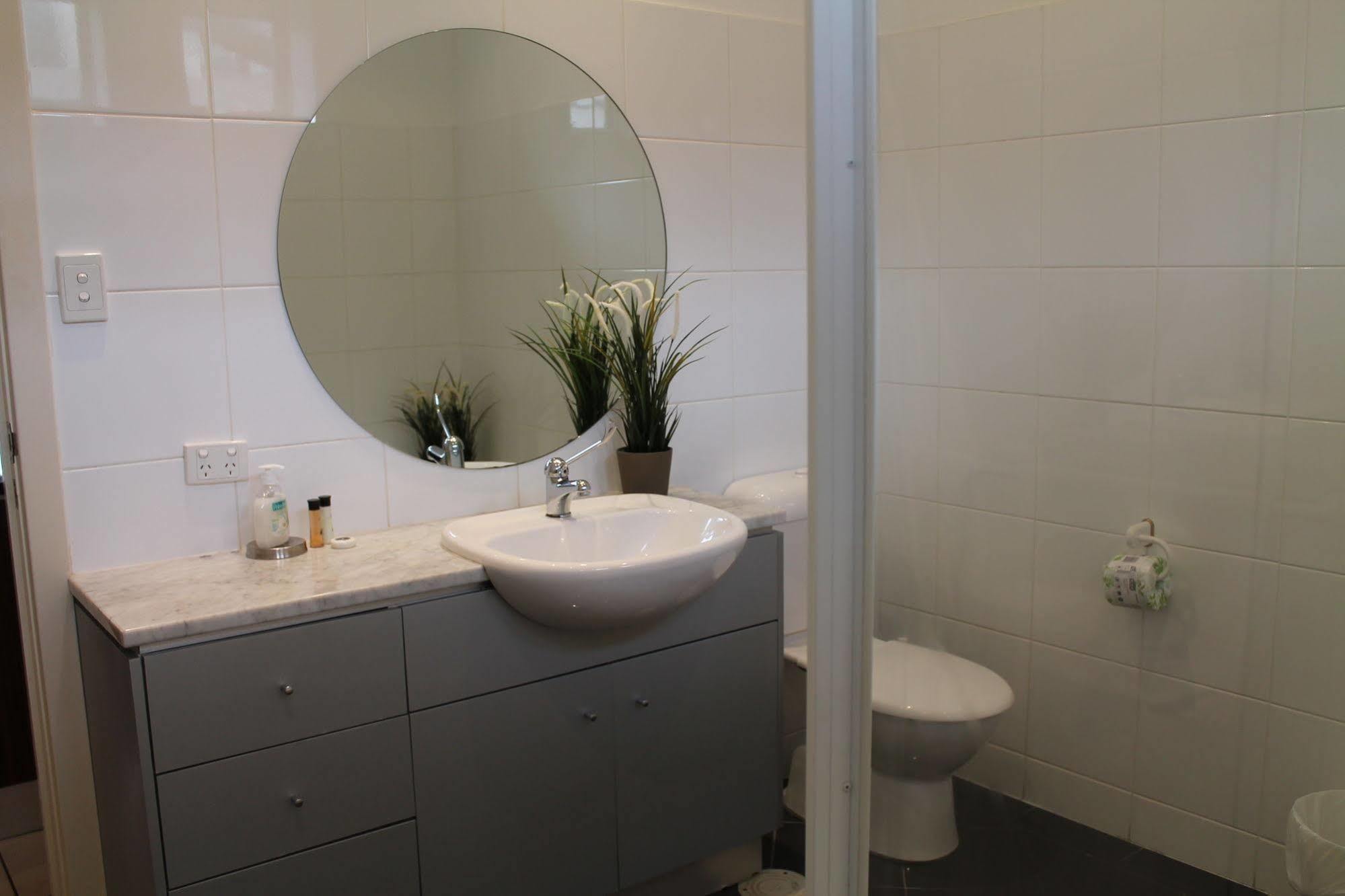 Apartment Dress Circle Adelaide