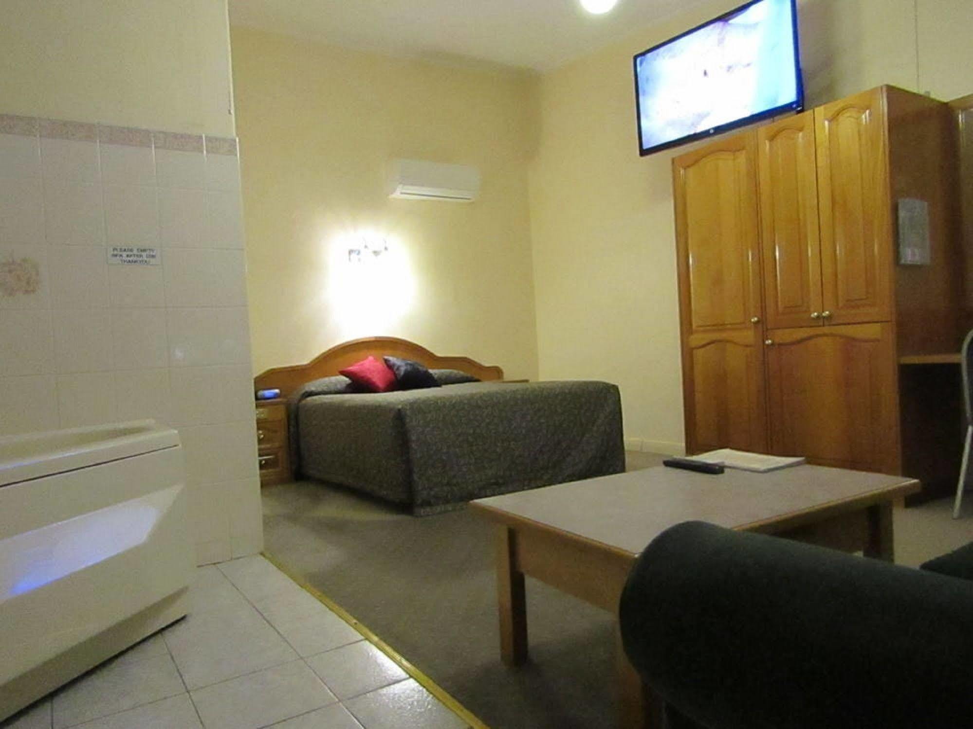 Motel Glenelg