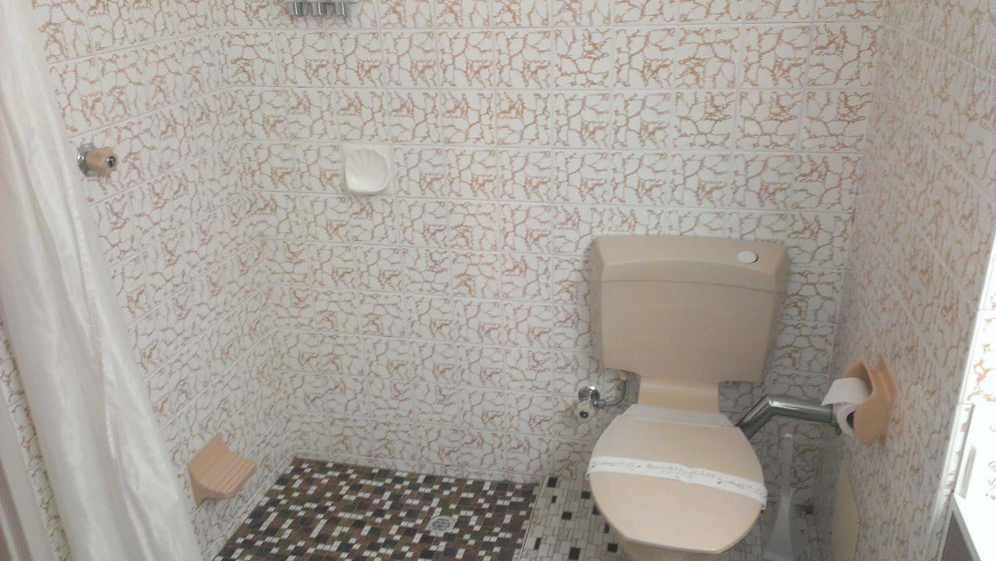 Lindy Motel 3*