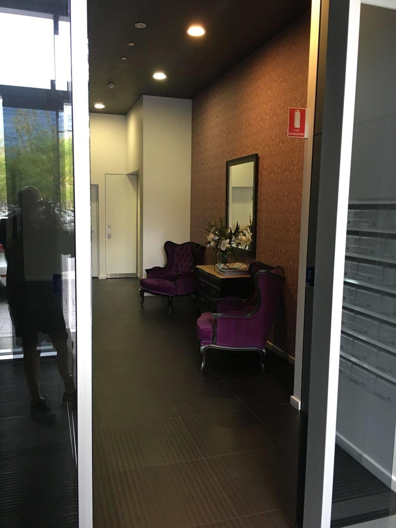 Luxury In The Sky On Hindmarsh Square Adelaide
