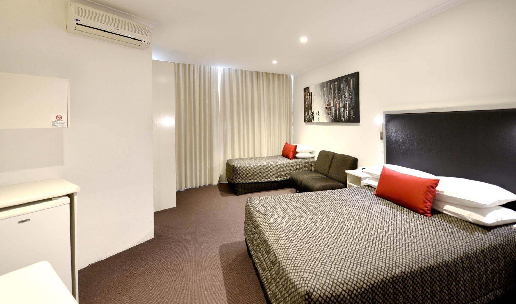 Atlantic Tower Motor Motel Adelaide