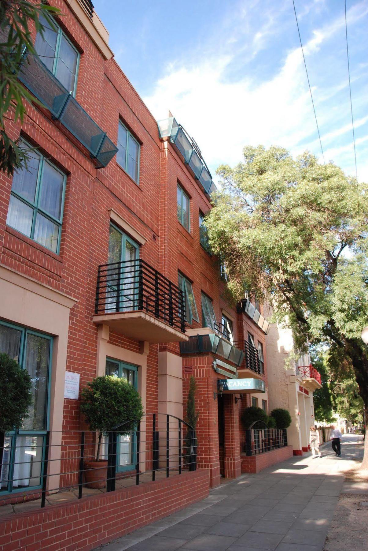 Aparthotel Majestic Tynte Street Adelaide