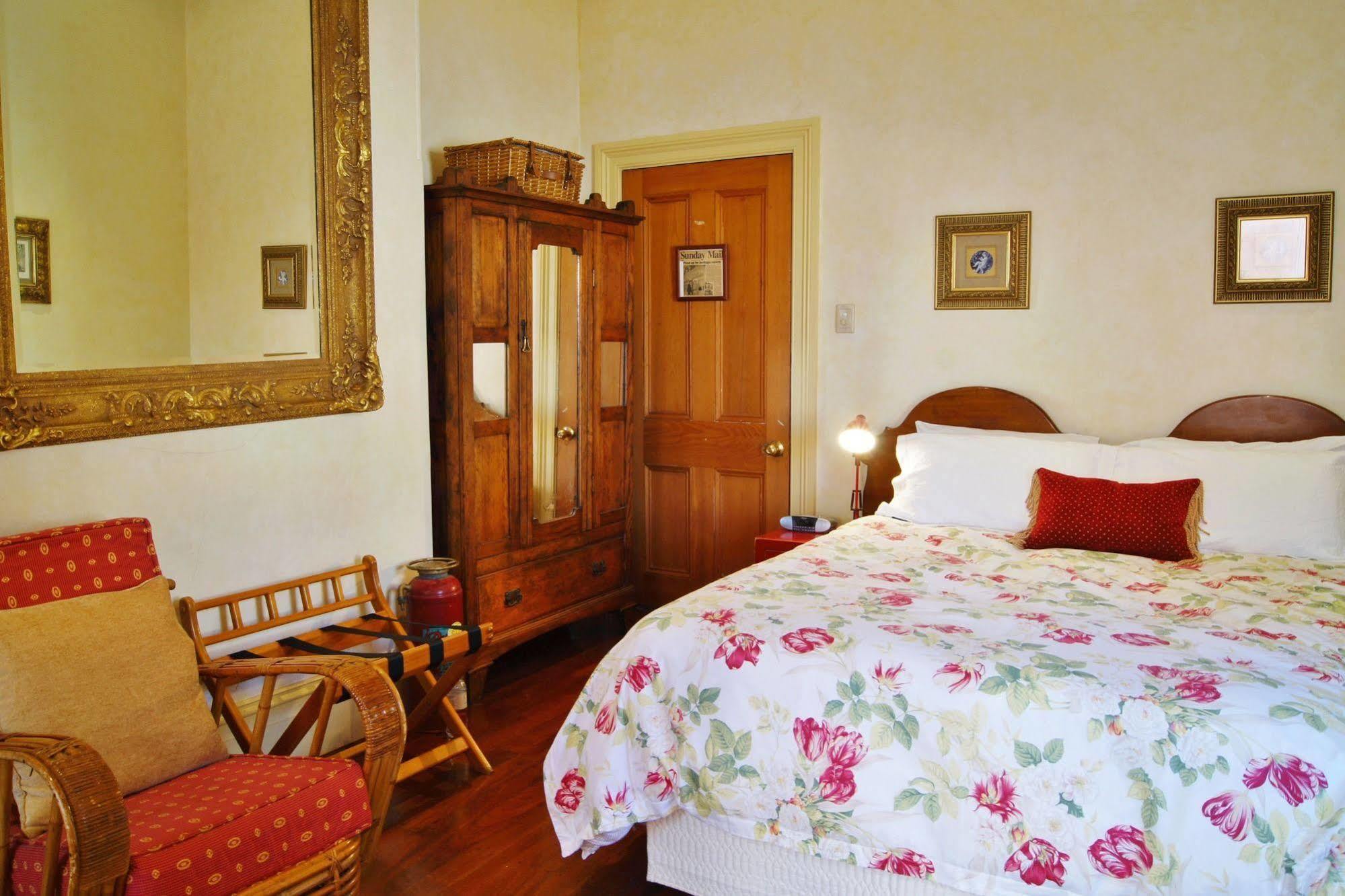 Fire Station Guest house 4*