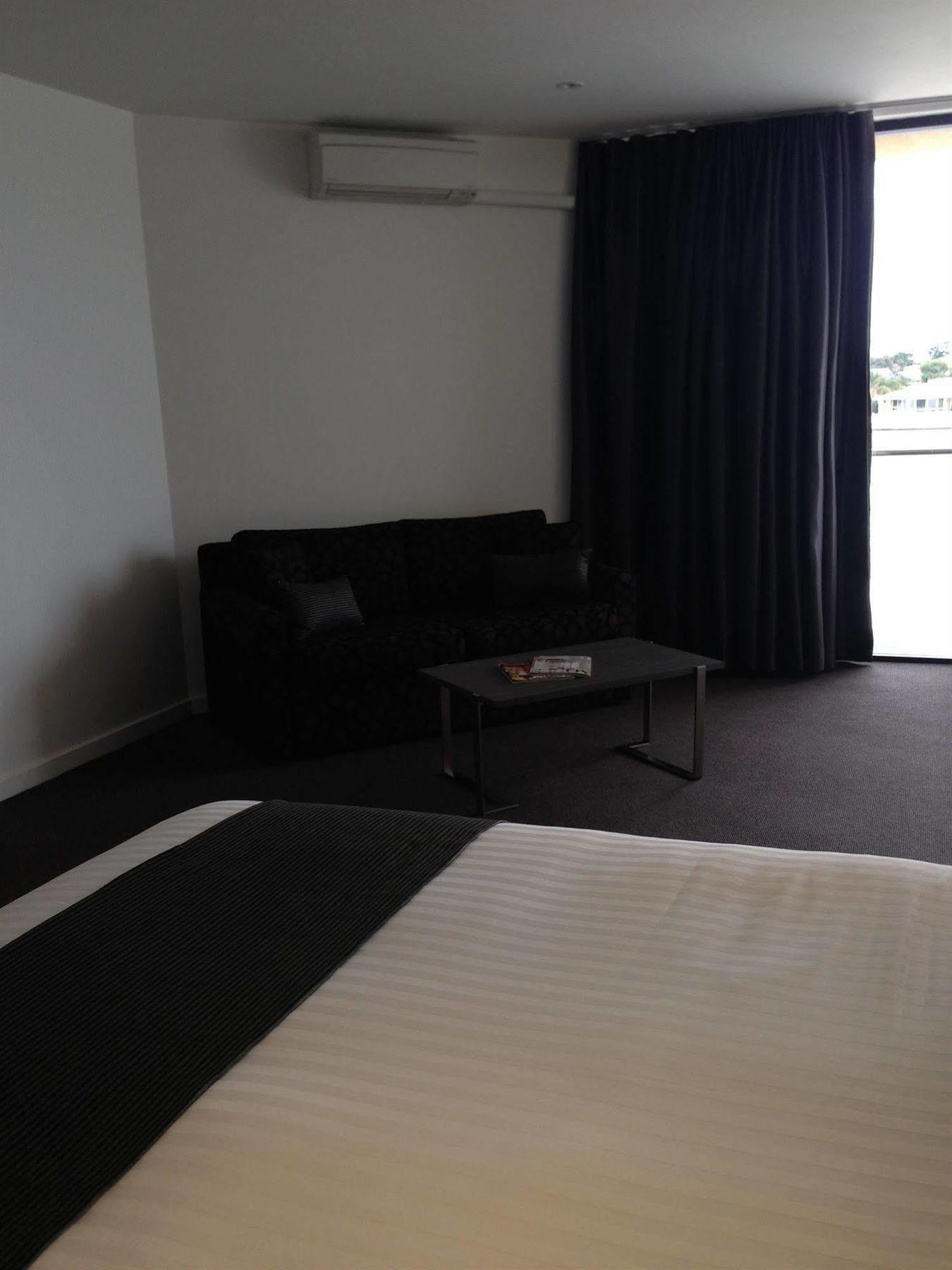 Lakes Hotel 4*