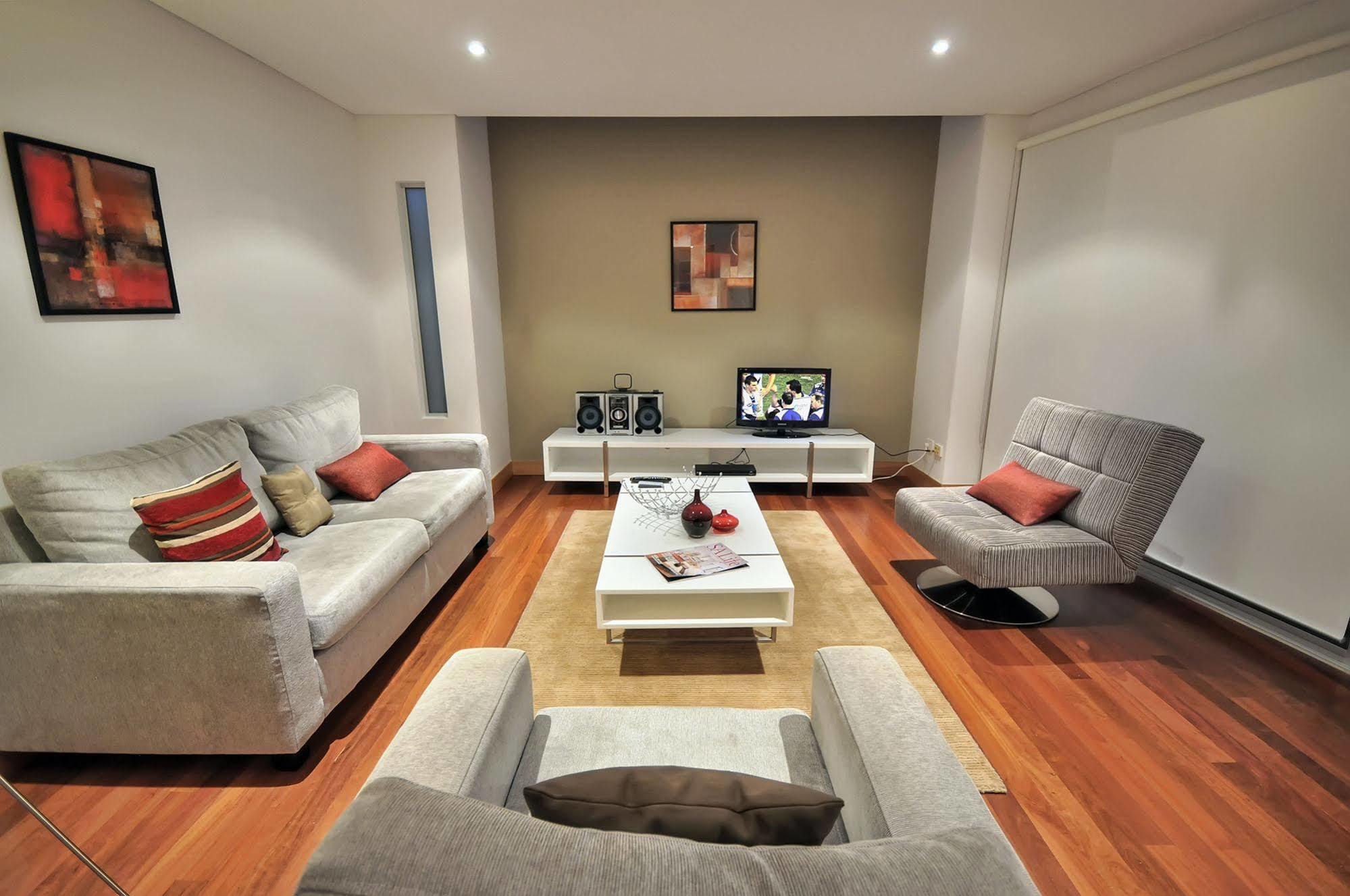 La Loft Parkside Aparthotel