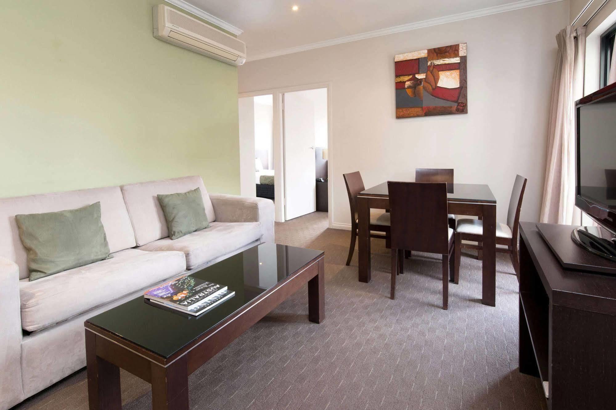 Frome Aparthotel Adelaide