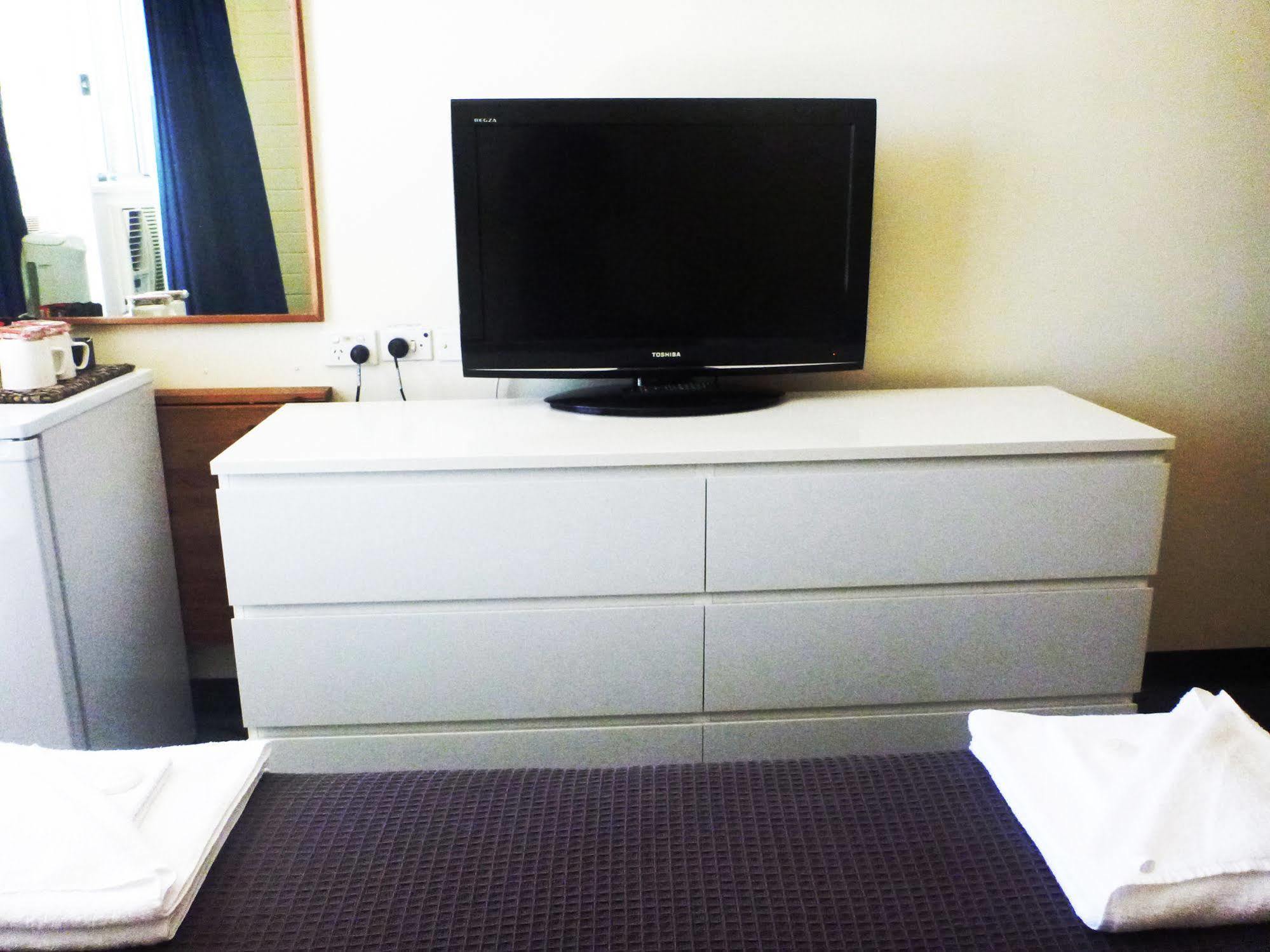 Hotel Lockleys 2*