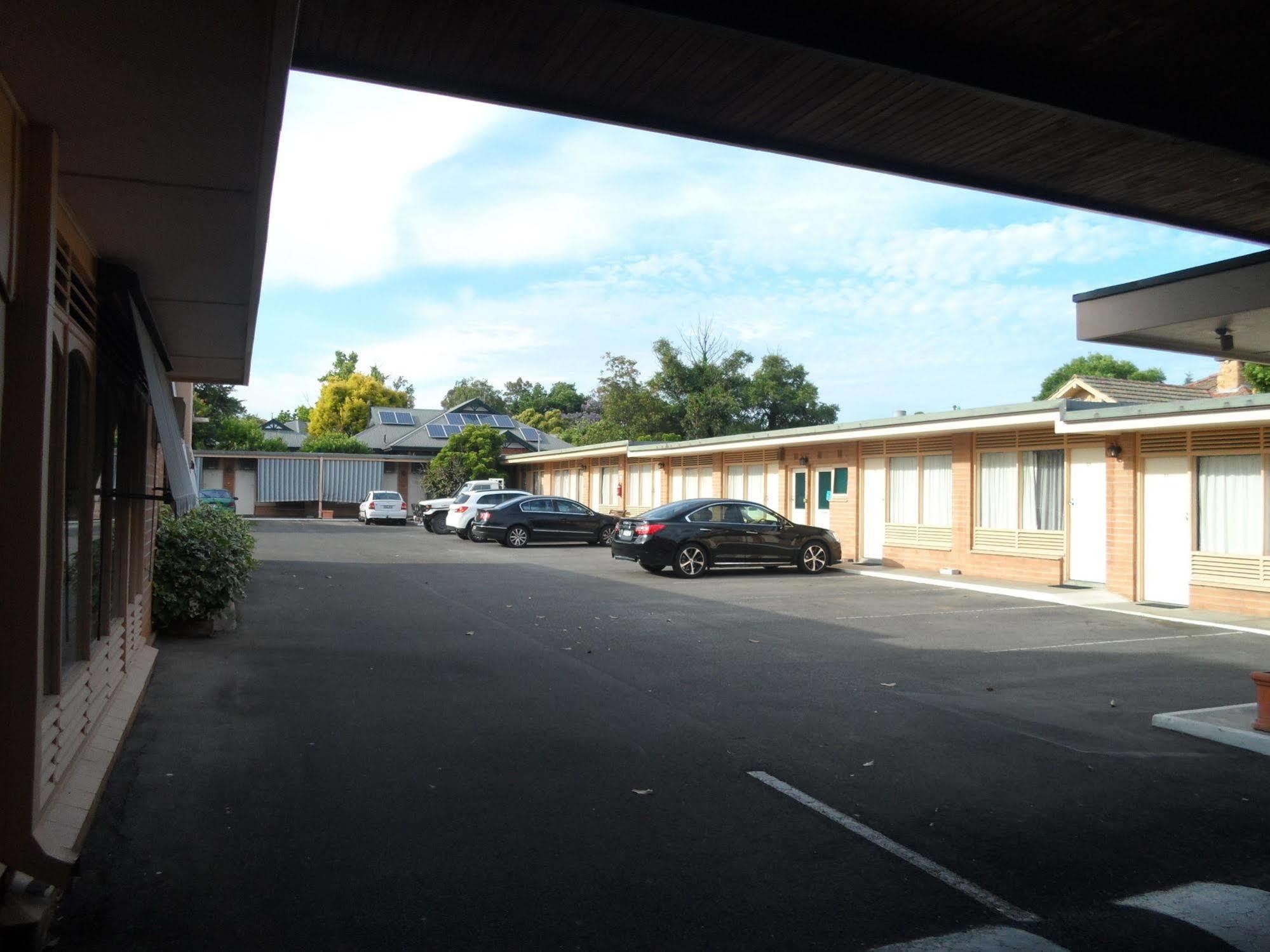 Jasper Motor Motel 3*
