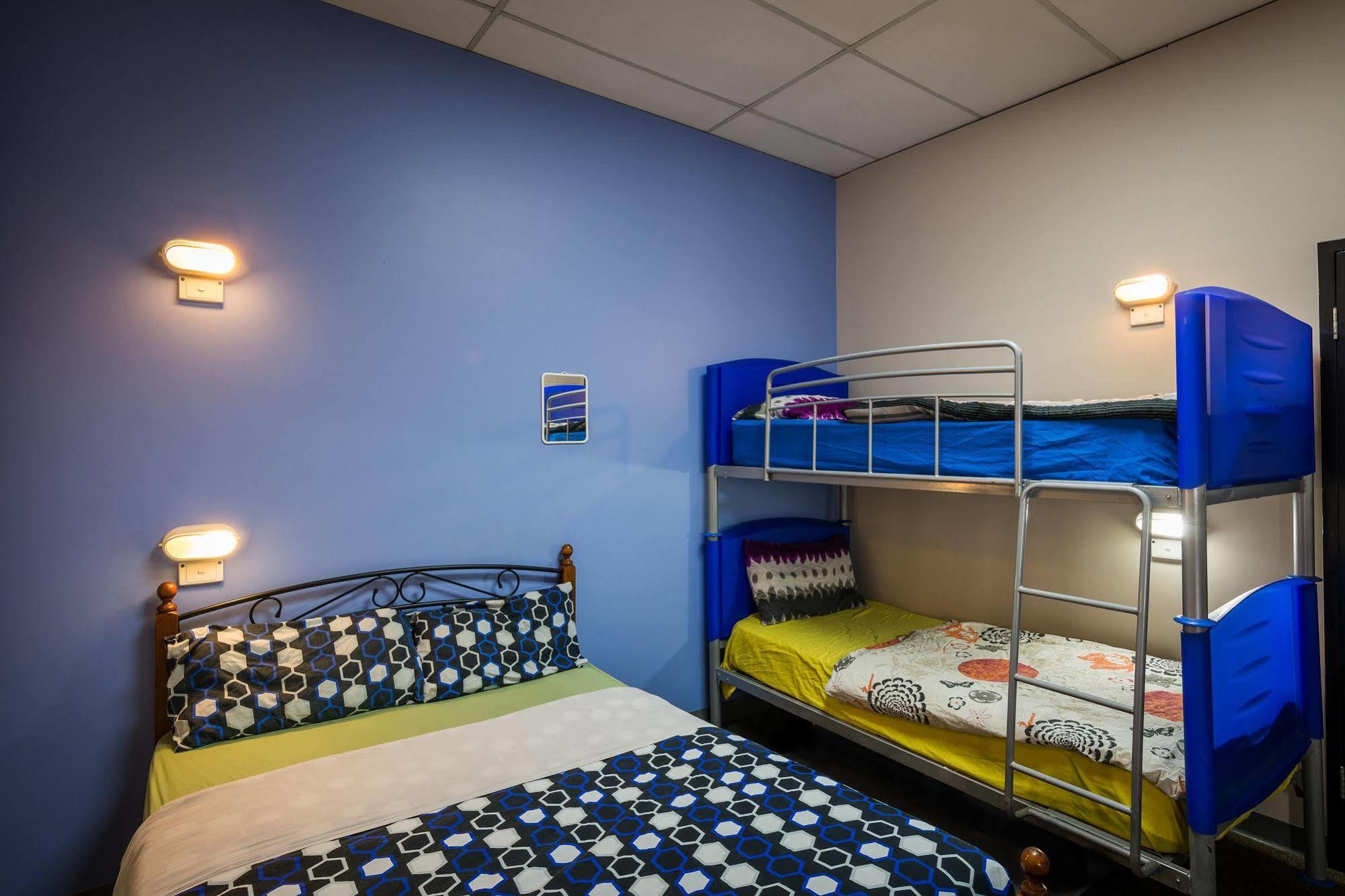 Blue Galah International Backpackers Hostel