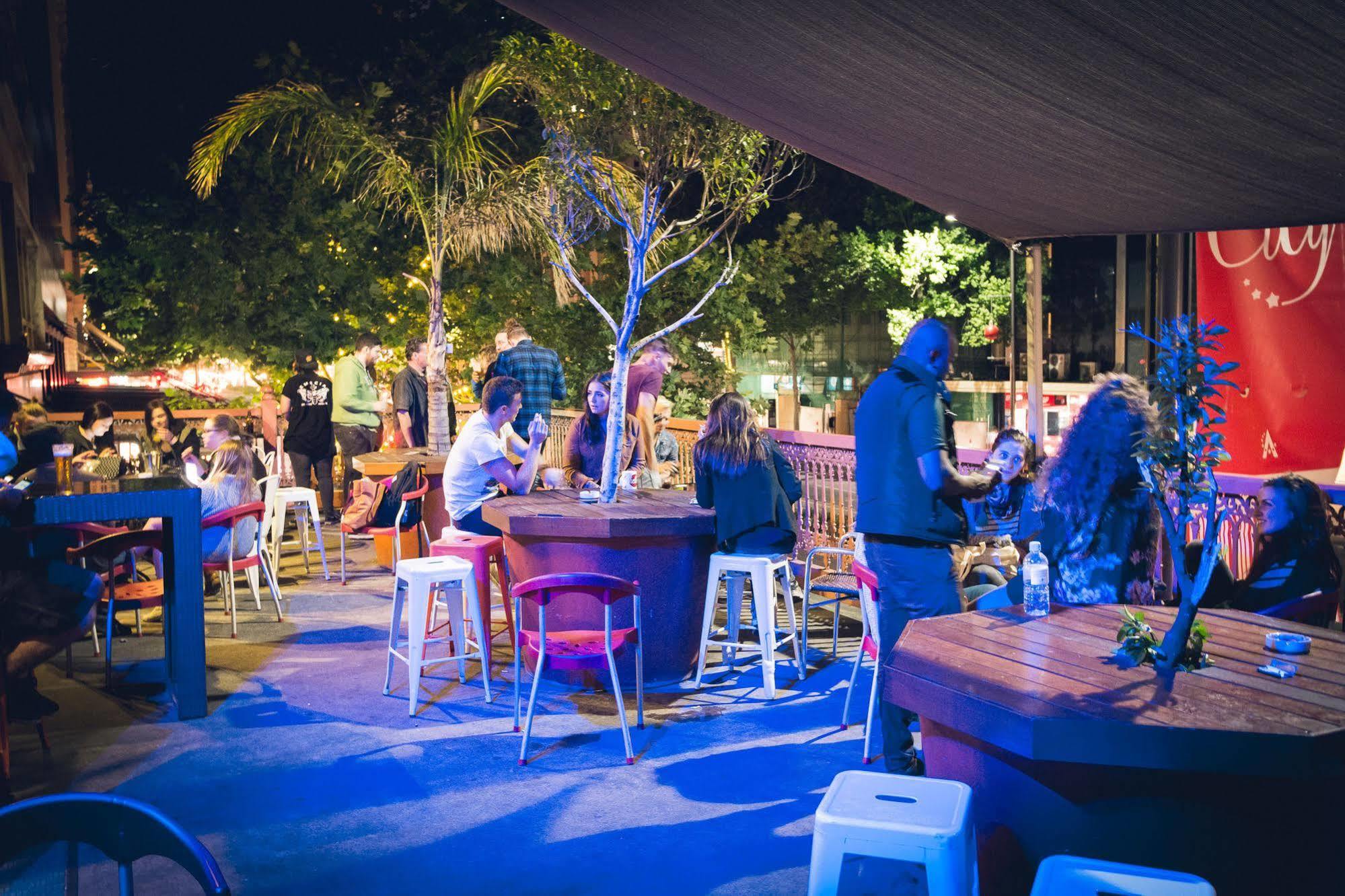 Blue Galah International Backpackers *
