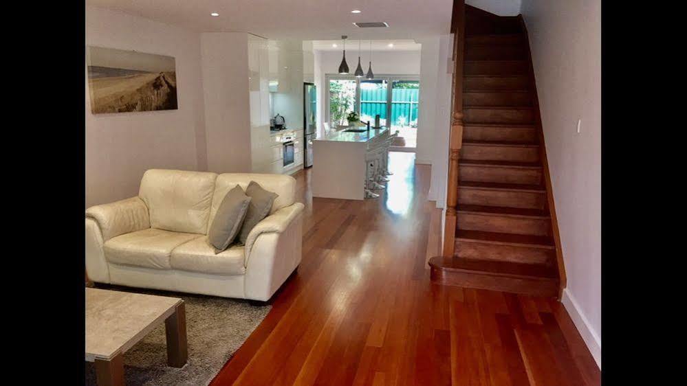 Chic Townhouse In North Holiday home