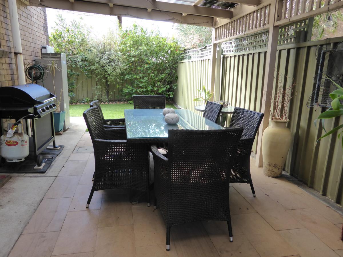 Holiday home Glenelg North 