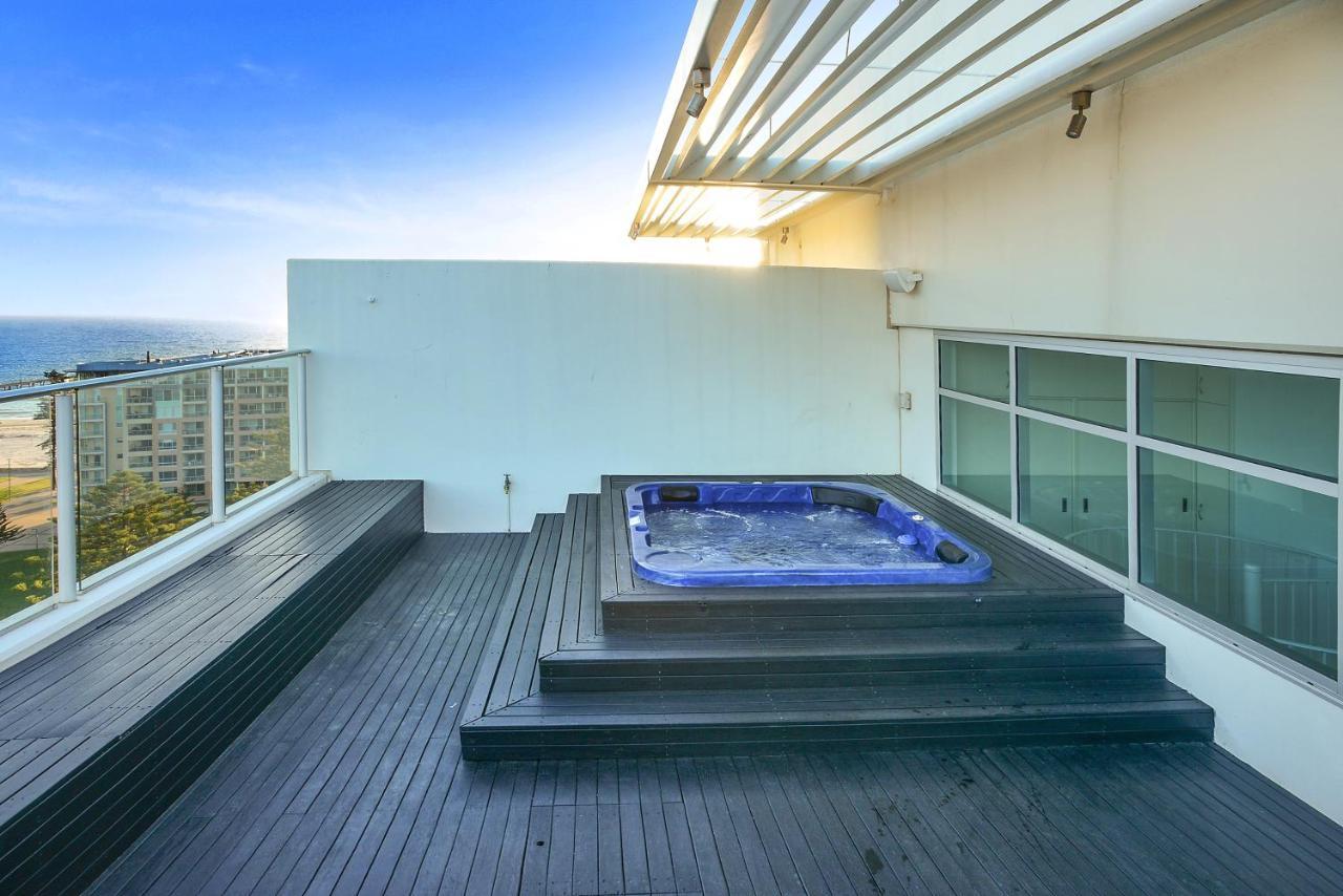 Glenelg Skyline Penthouse - Wifi * Adelaide