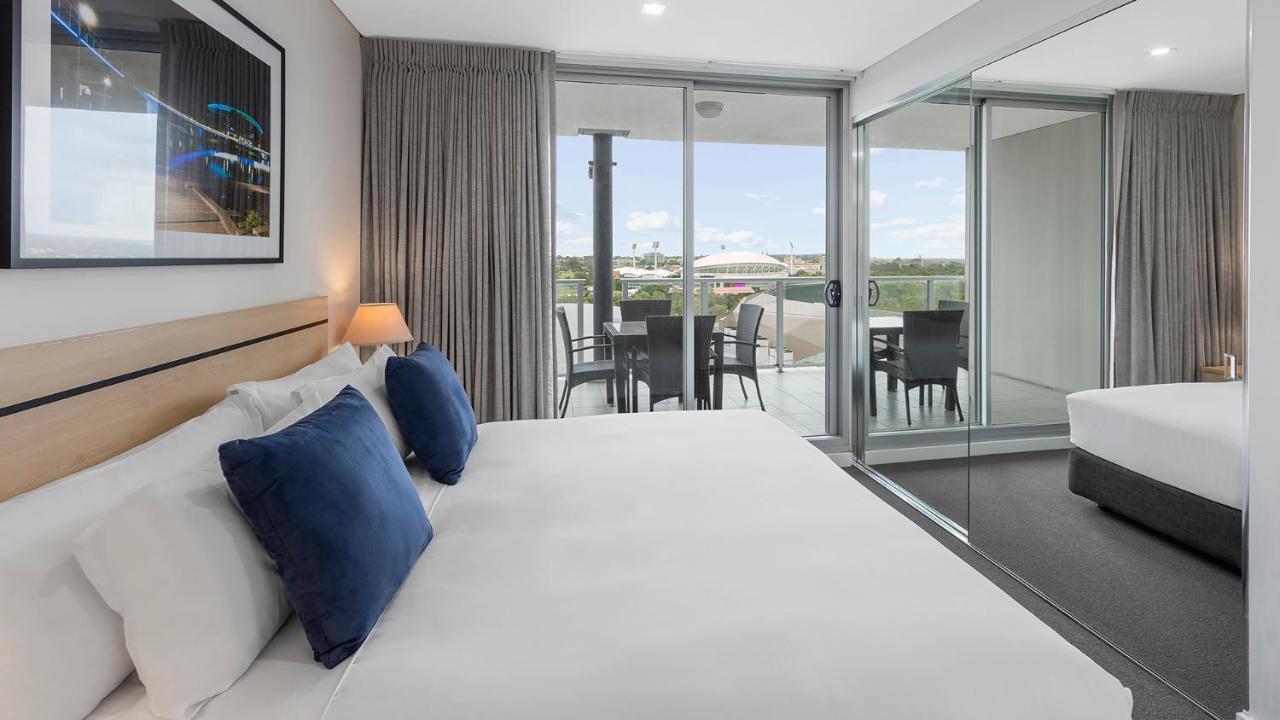 Oaks Embassy Aparthotel