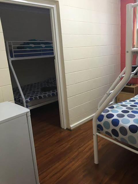 Port Backpackers * Adelaide