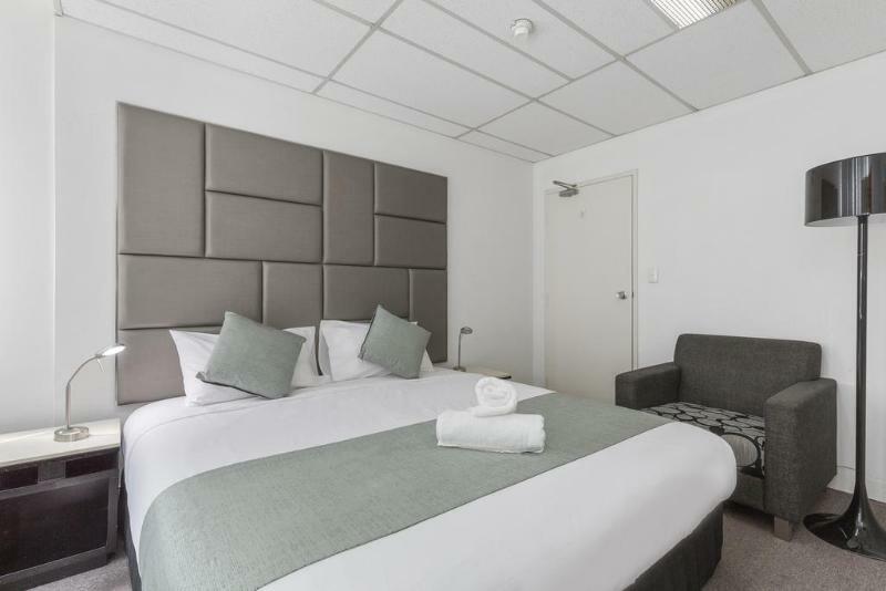Cosmo On Bank Hotel 3*