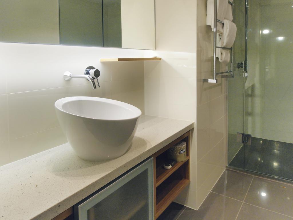 Istay Precinct 4*