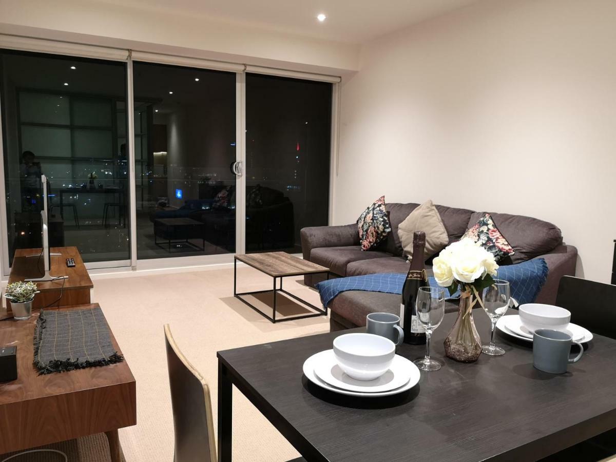Vision On Morphett Central 4* Adelaide