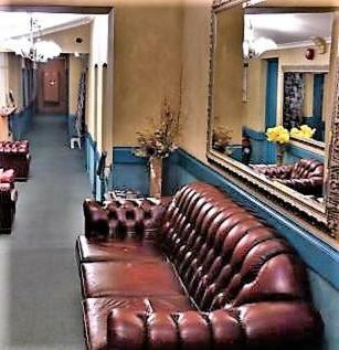 Adelaide's Park Motel 3*