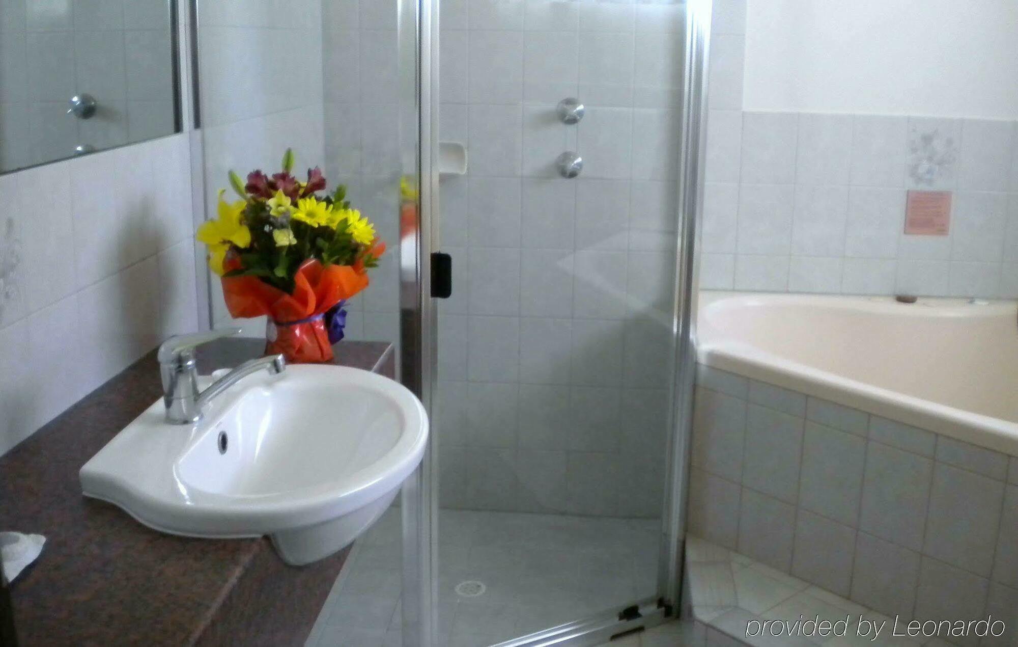 Ibis Styles Manor 4* Adelaide