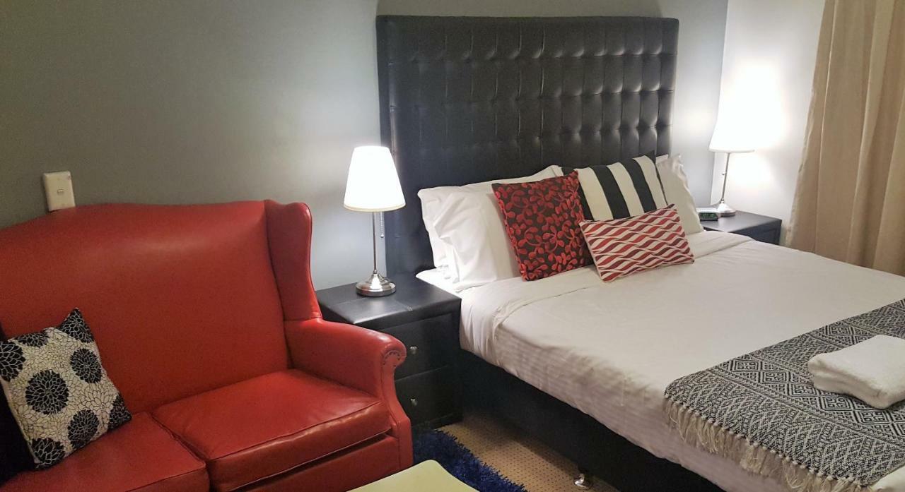 Motel Adelaide's Park 3*