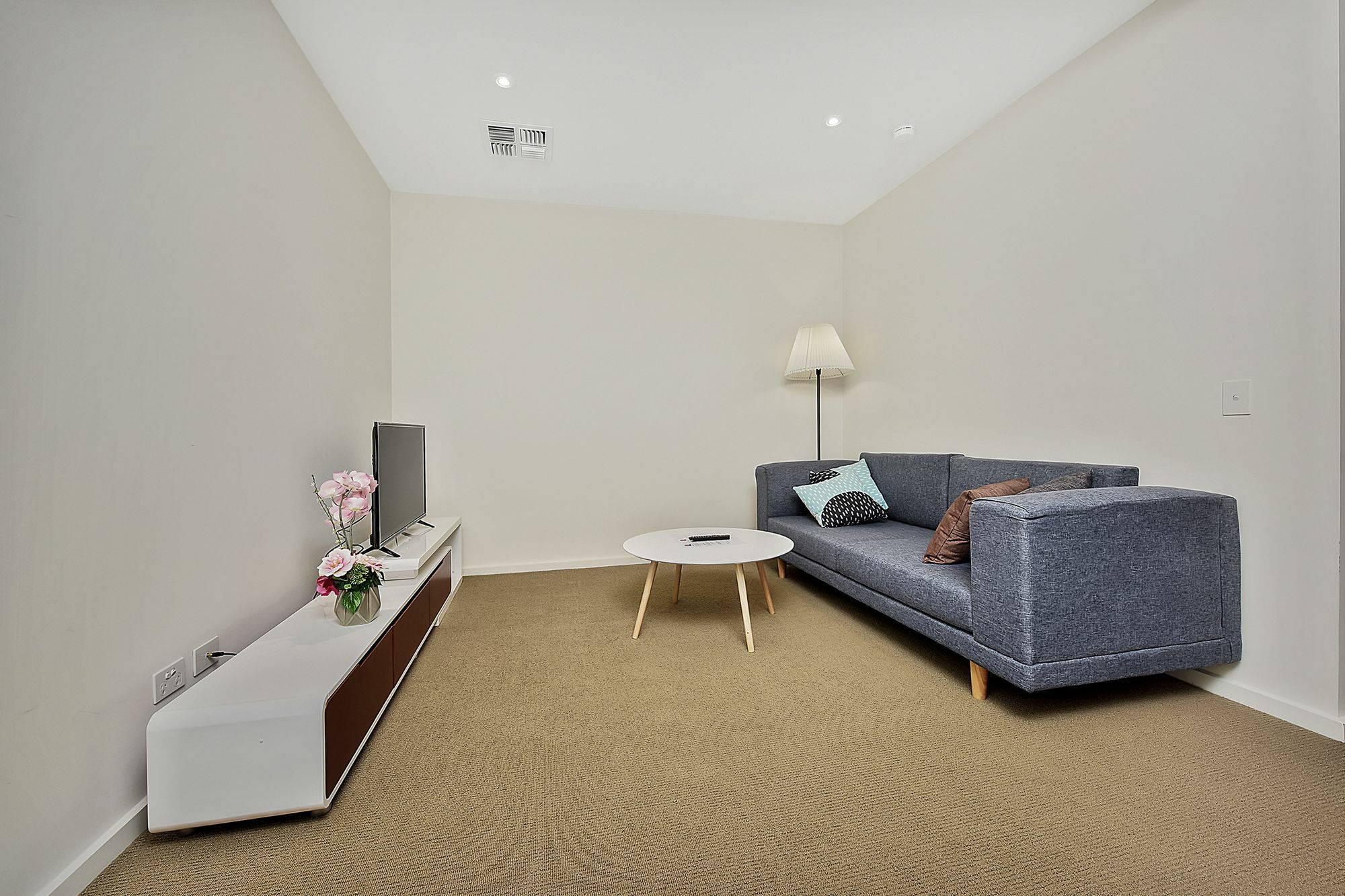 Vision On Morphett Central Aparthotel