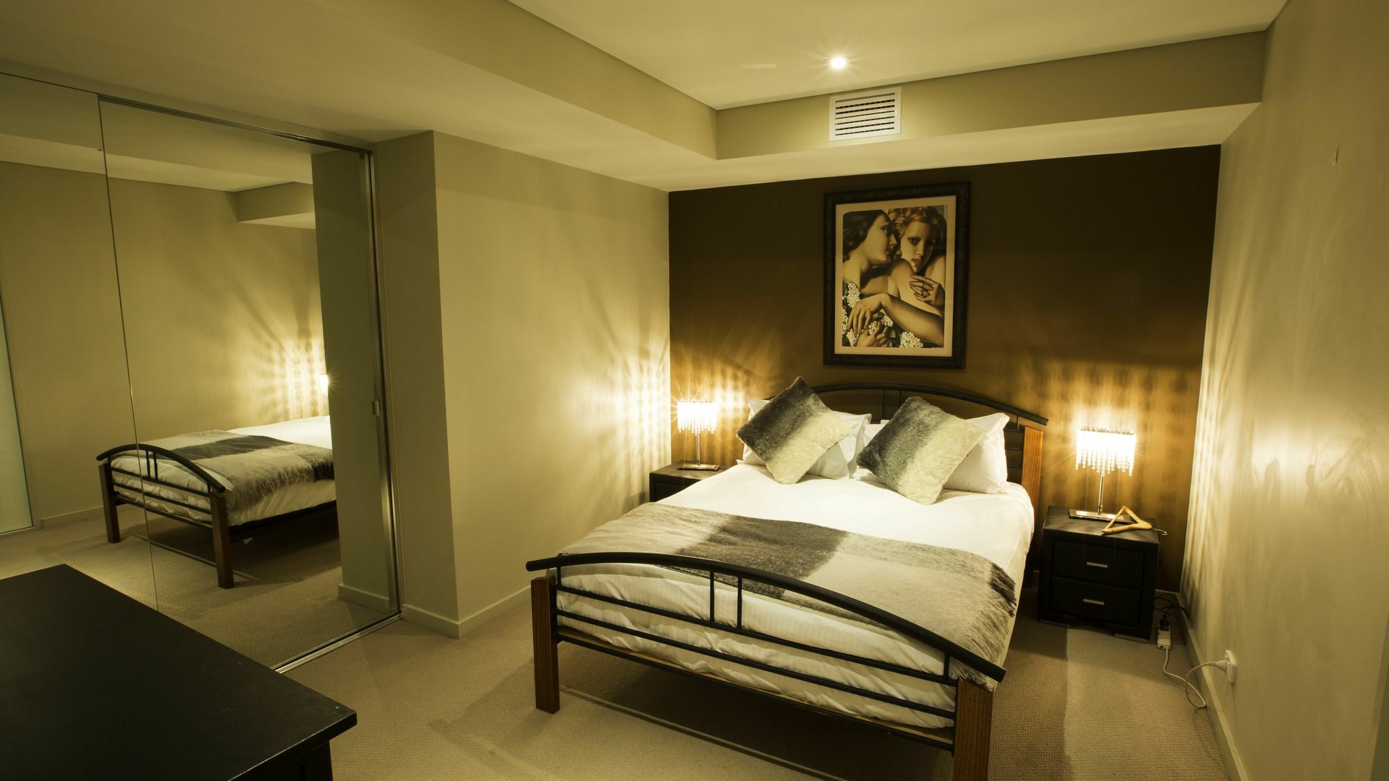 North Tce Penthouse *