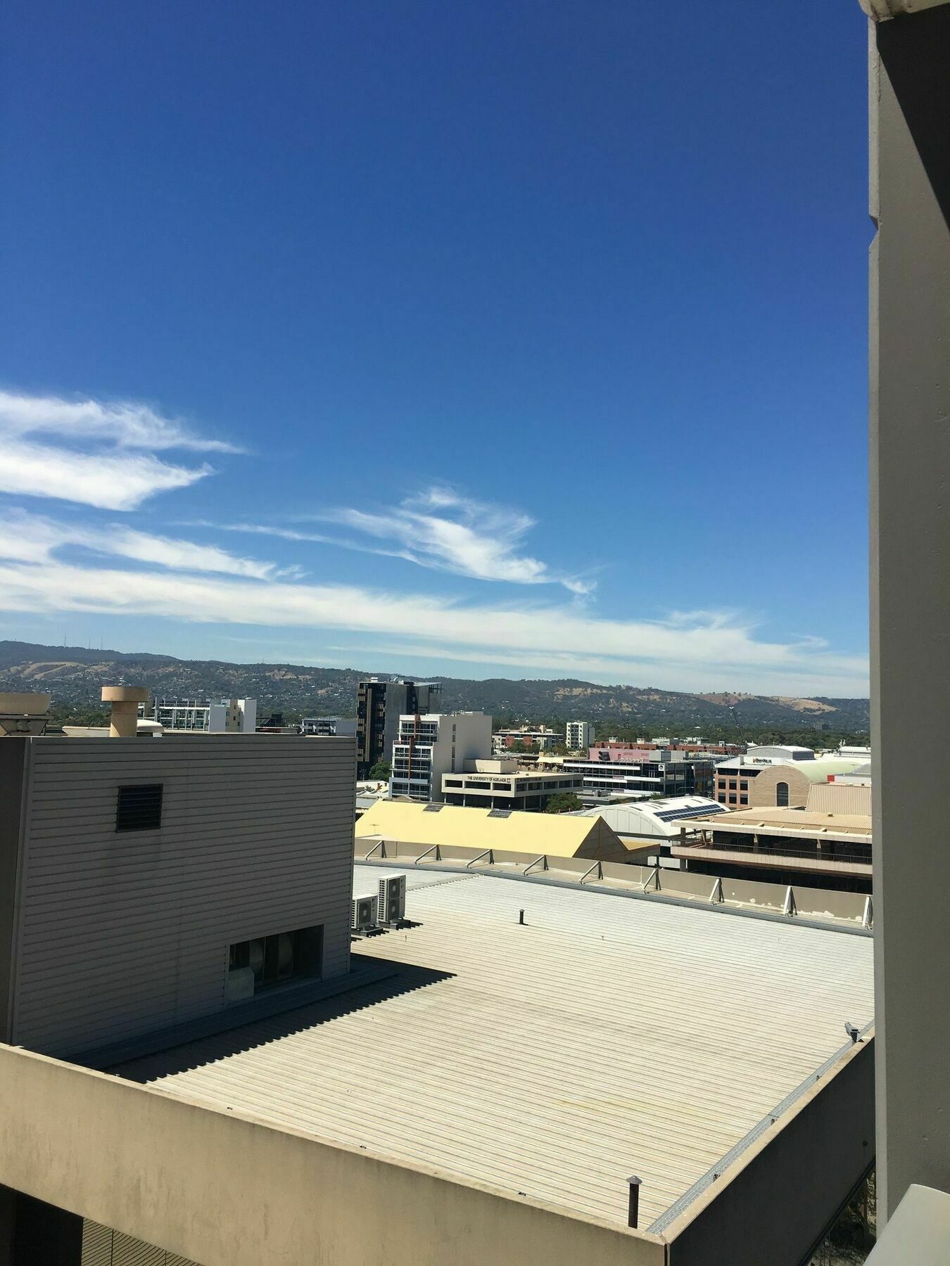Apartment Luxury In The Sky On Hindmarsh Square
