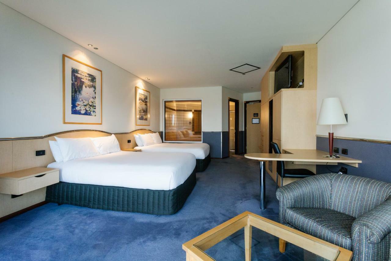 Hotel Lakes Adelaide